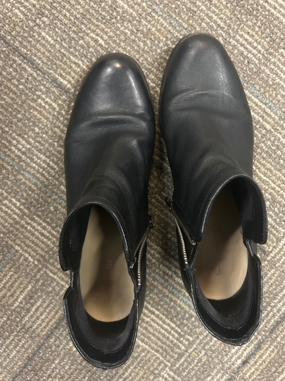 U.S. 7.5 Black Clarks Heeled Booties